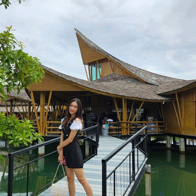 A Popular Cafe in Songkhla