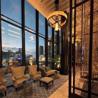 🌆 Hilton Yokohama – Modern Luxury by the Bay 🌊✨