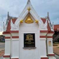 🌟อนุสาวรีย์สุนทรภู่ กวีเอกของไทย🌟
