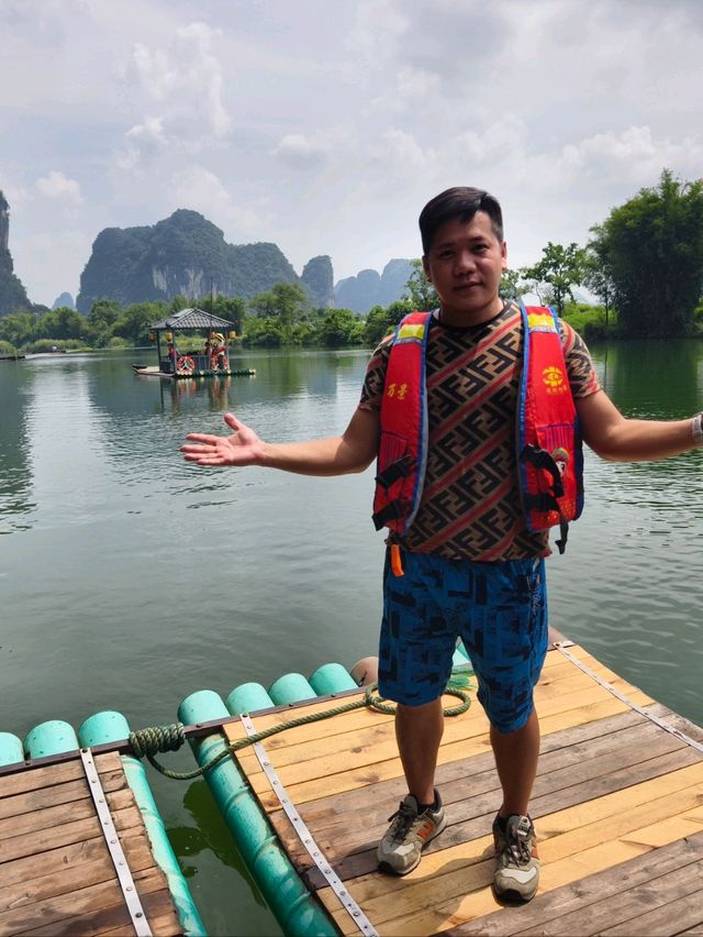陽朔遇龍河江邊小朋友玩樂好去處👦 陽朔遇龍河江邊小朋友玩樂好去處👦