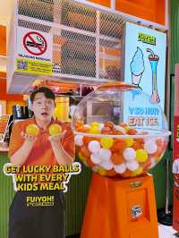 Fuiyoh! Uncle Roger Restaurant – Famous Fried Rice and Insta-Worthy Vibes