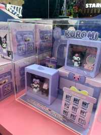 【旺角朗豪坊】 Kuromi 20周年 怪異影院期間限定店