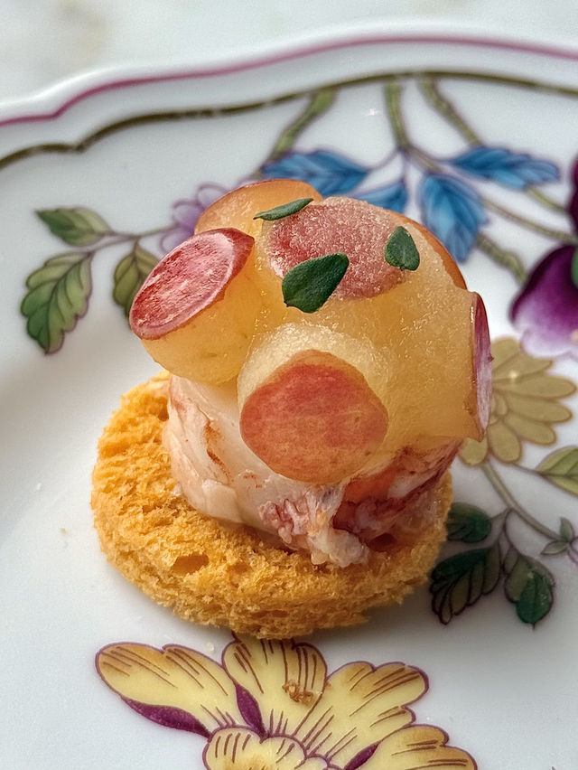Afternoon Tea สุดหรู ที่ Bvlgari Hotels Shanghai 