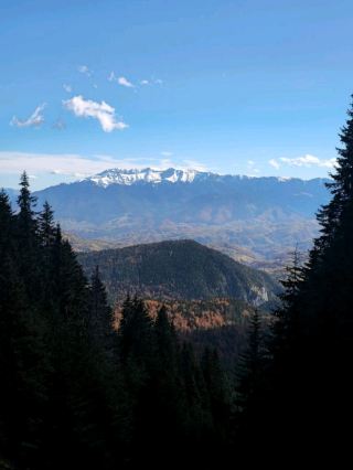 法加拉什山脈
