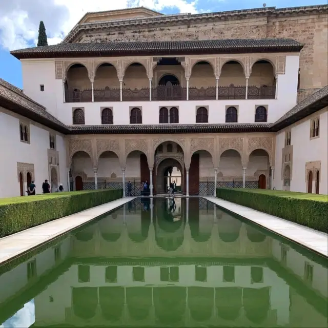 Step Into Moorish Splendor at the Nasrid Palaces of the Alhambra