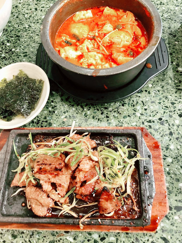 探索墨尔本的艺术心脏：涂鸦小巷全攻略