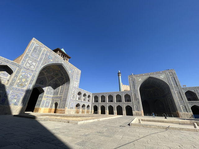 🕌青の芸術が広がる古都をめぐる｜イスファハーン観光