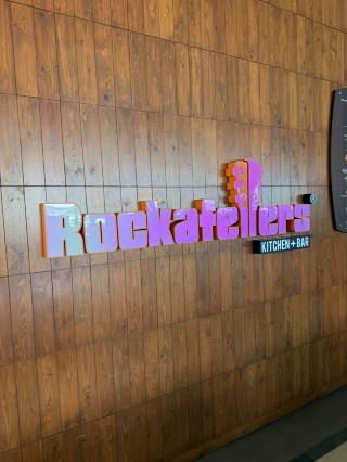 Rockafellers Straits Quay 海濱氛圍 