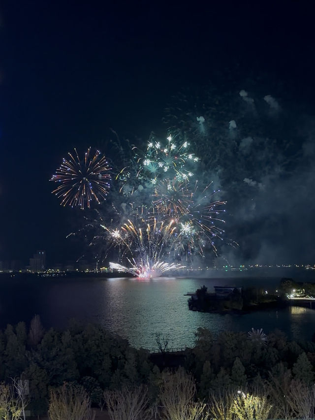 A Sky Ablaze: Experiencing the Magical Fireworks over Shanghai's Dishui Lake A Sky Ablaze: Experiencing the Magical Fireworks over Shanghai's Dishui Lake