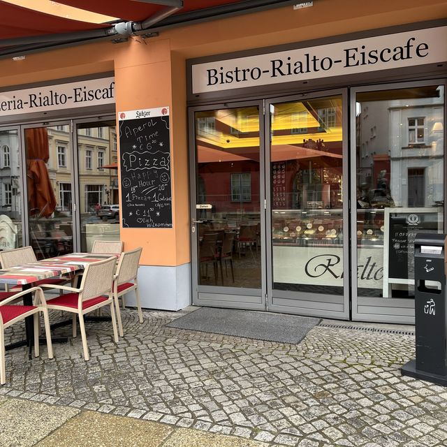 Rialto Eins Cafe… Italian Gelato Greifswald