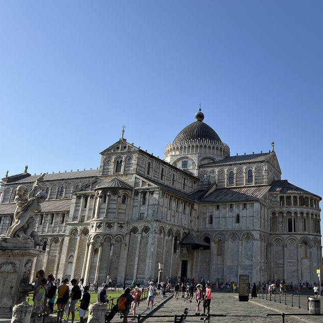 Did you know Pisa Cathedral is big and free?