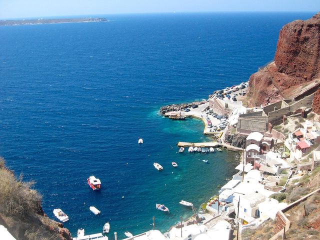 Escape to Santorini's Caldera Views