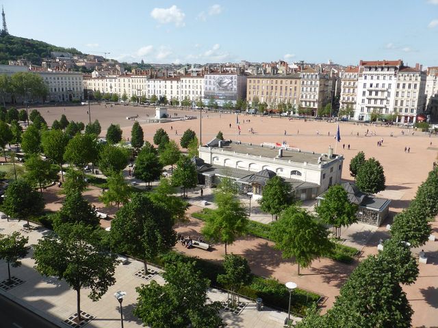 Lyon: France’s Culinary Capital 🇫🇷