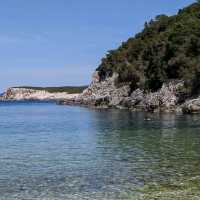 **Kefalonia: The Greek Island Paradise You’ve Been Dreaming Of** 🌴✨