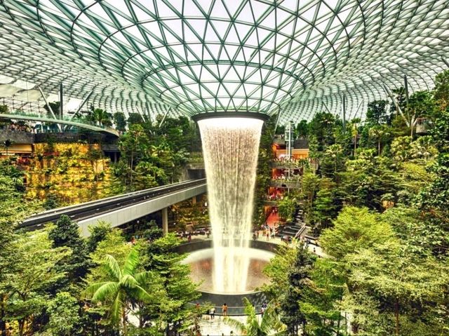 Changi Airport: Where your adventure in Singapore begins!!