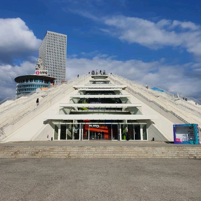 One Day in Tirana – A Colorful Journey Through Albania’s Capital