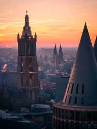 ⛪🛍 “Historic Charm & Shopping Bliss: A Day in Roermond” 🇳🇱