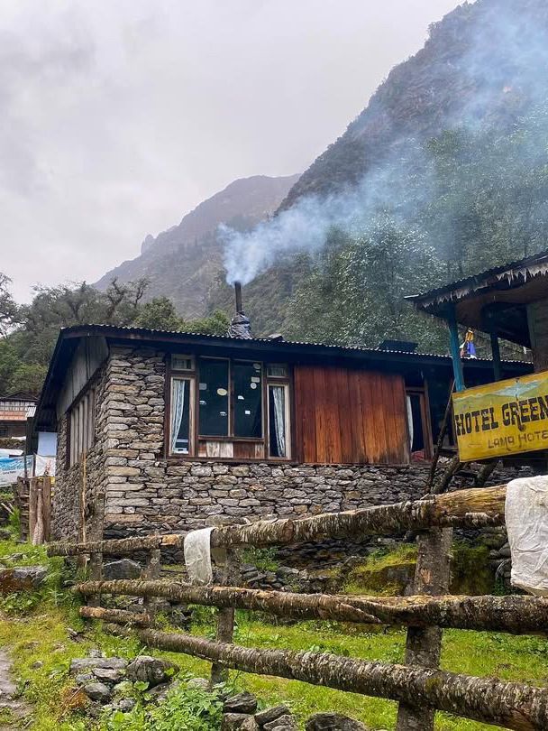 Langtang’s Secret Symphony: Where Peaks Touch the Sky 🎶🏔️ Langtang’s Secret Symphony: Where Peaks Touch the Sky 🎶🏔️