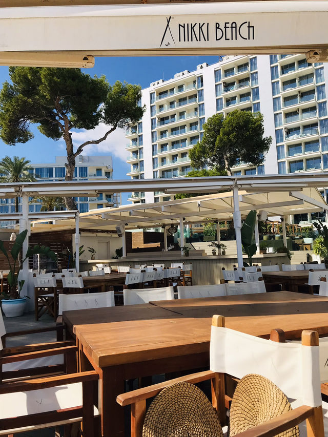 Melia Hotel Review: perfect picks for a getaway packed with modern style