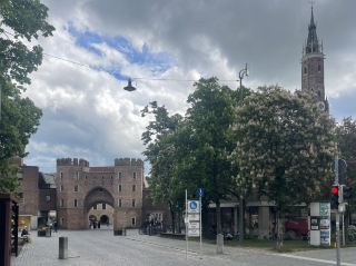 Landshut is nestled in the foothills of the northern Alps, spanning both banks of the River Isar, with a population of around 70,000.