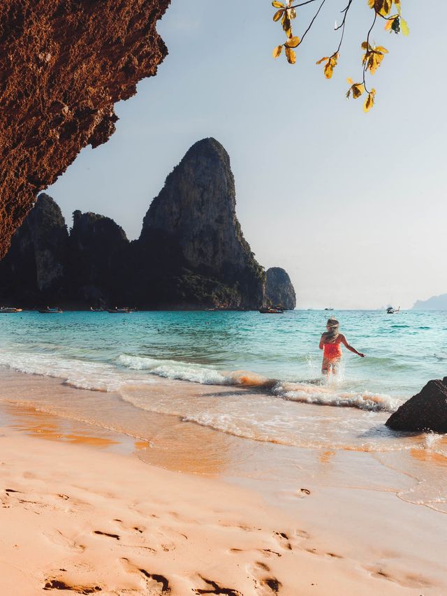 Railay Beach - Most beautiful beach in Krabi 