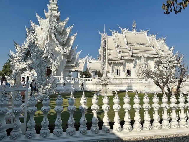Chiang Rai White Temple | Thailand