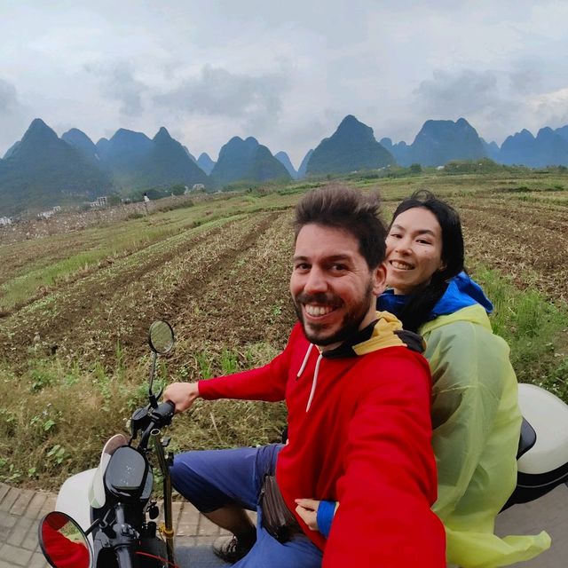 Road tripping 🛵 in Yangshuo, Guilin