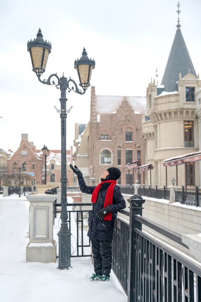 這座海濱下雪的城市一點也不輸國外，超浪漫