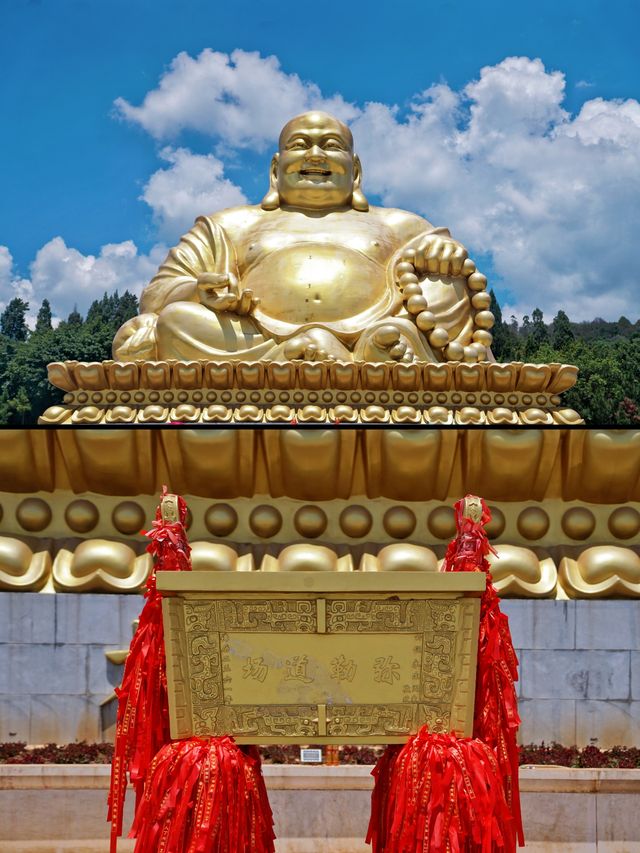 彌勒 | 滇東南的佛教聖地，世界最大的彌勒大佛