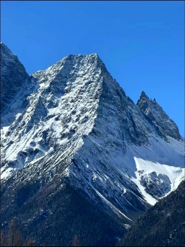 四川 小金縣 四姑娘山 5A級景區