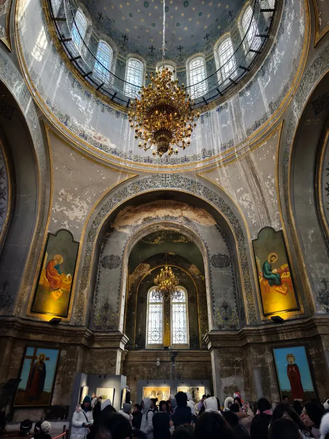 保存されている最も完璧なビザンチン様式の建築、聖ソフィア大聖堂