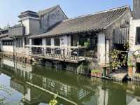 清新 安逸的歇馬橋村