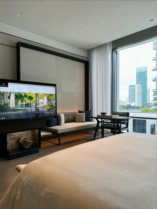 Four Seasons Hotel Bangkok🛏