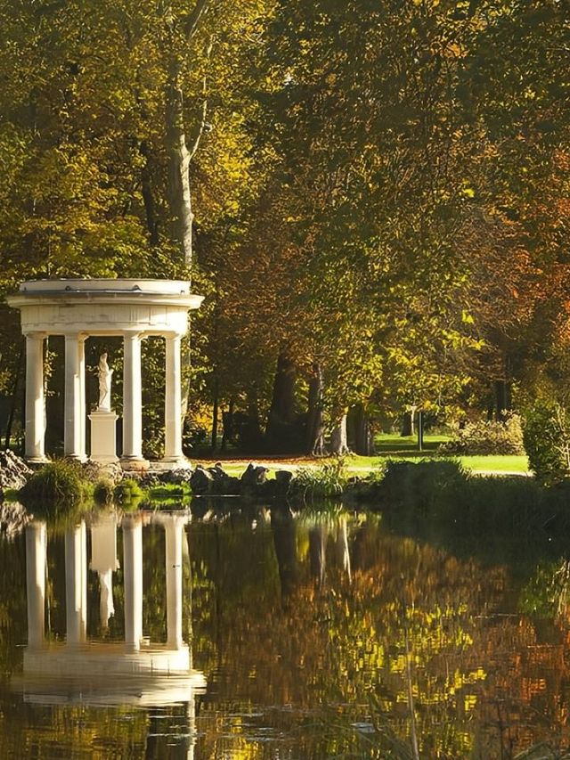 🏰✨ Chantilly's Charm: Top Hotels for a Royal Stay 🇫🇷