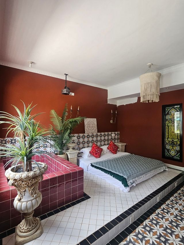 住在這裡被問瘋了！涠洲島摩洛哥風情 就在前段時間