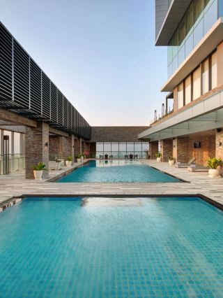 🌟✈️ Discover Lampung's Gem: Grand Mercure's Seaside Splendor 🏖️🌅