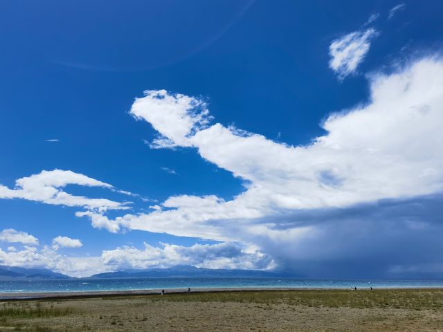 賽里木湖，天山之上的藍寶石
