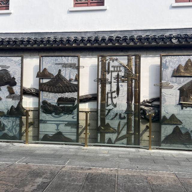 A Journey to the Confucius Temple