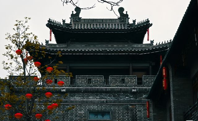 蔺相如與廉頗的故事從小耳熟能詳，邯鄲之旅肯定少不了去回車巷打