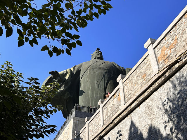 快樂一定屬於登頂的你——幸會《大風歌》。
