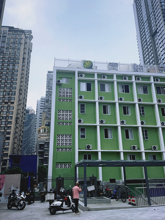 到母城打卡渝派風情的魯祖廟。