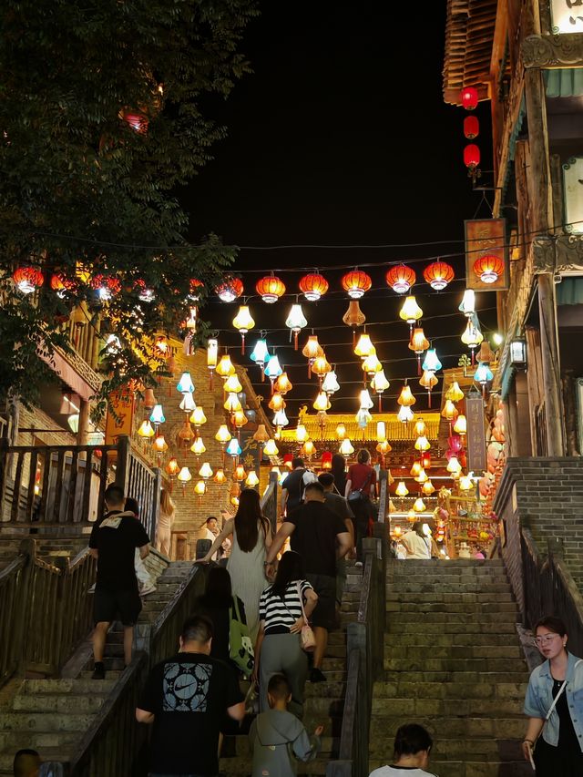 重回民國時期，品味那時的風華絕代。