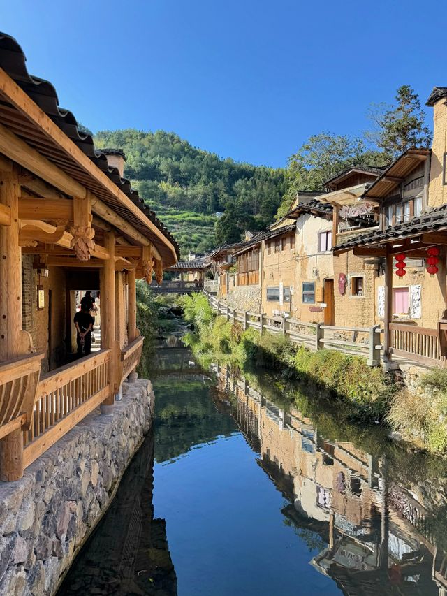 屏南賞秋之旅：柿子海中的詩意與煙火。