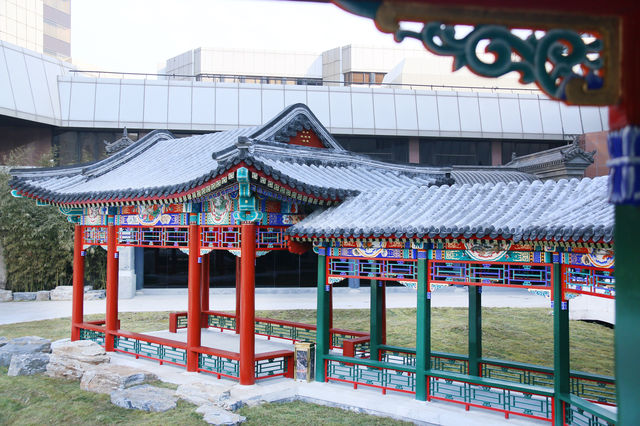 北京「銀杏之窗」—北京首都賓館。