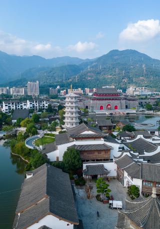 In Fuzhou, I stayed in a landscape painting of Minyue Water Town