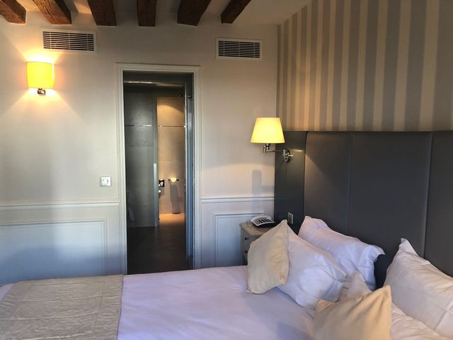 巴黎德爾大學酒店｜舒適魔都