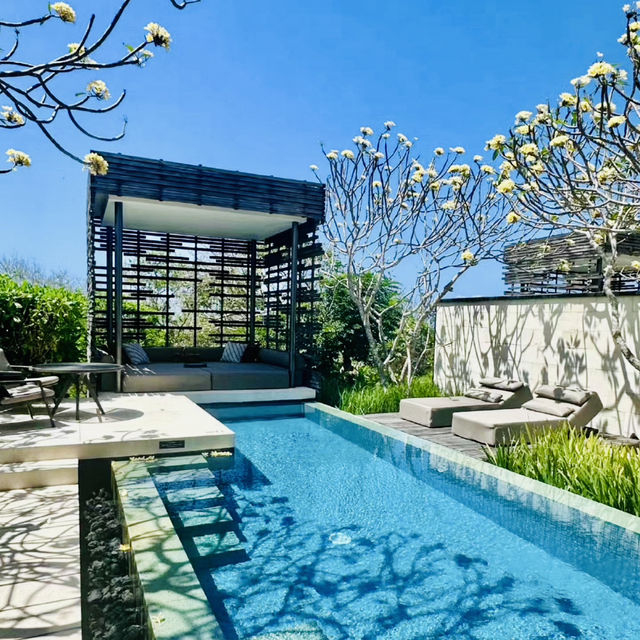 Share a hotel in Bali that won't make you feel heartbroken