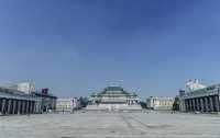 朝鮮平壤金日成廣場｜歷史與現代的交匯點