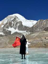 智慧女神——瓊穆岡嘎雪山