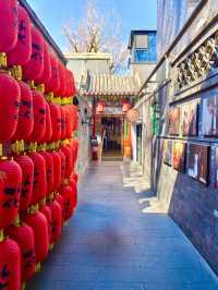 Peking Duck Perfection: Courtyard Magic at Hua’s on Guijie